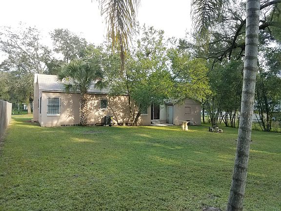 3rd image of 8106 N 17th St
