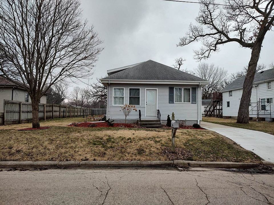 1st image of 328 Liston Ave