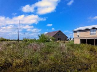 229 Glen Oak Ln, Rockport, TX 78382
