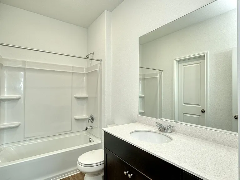 1123 Catfish Ln — Photo 8