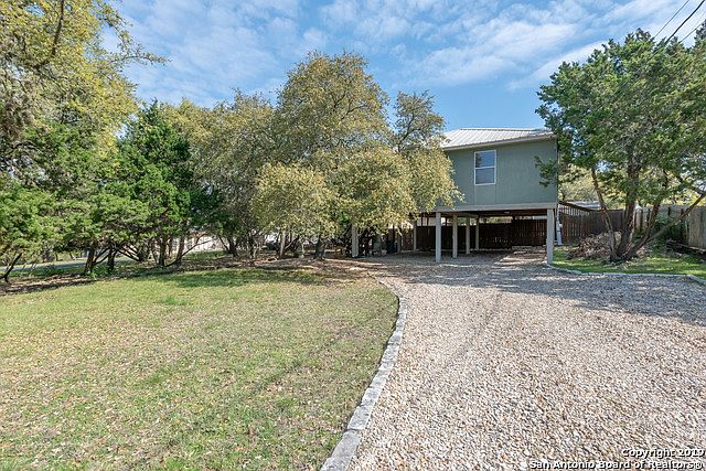 1st image of 2625 Connie Dr