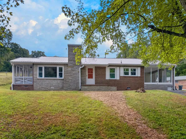 535 Valley View Dr, Morristown, TN 37813