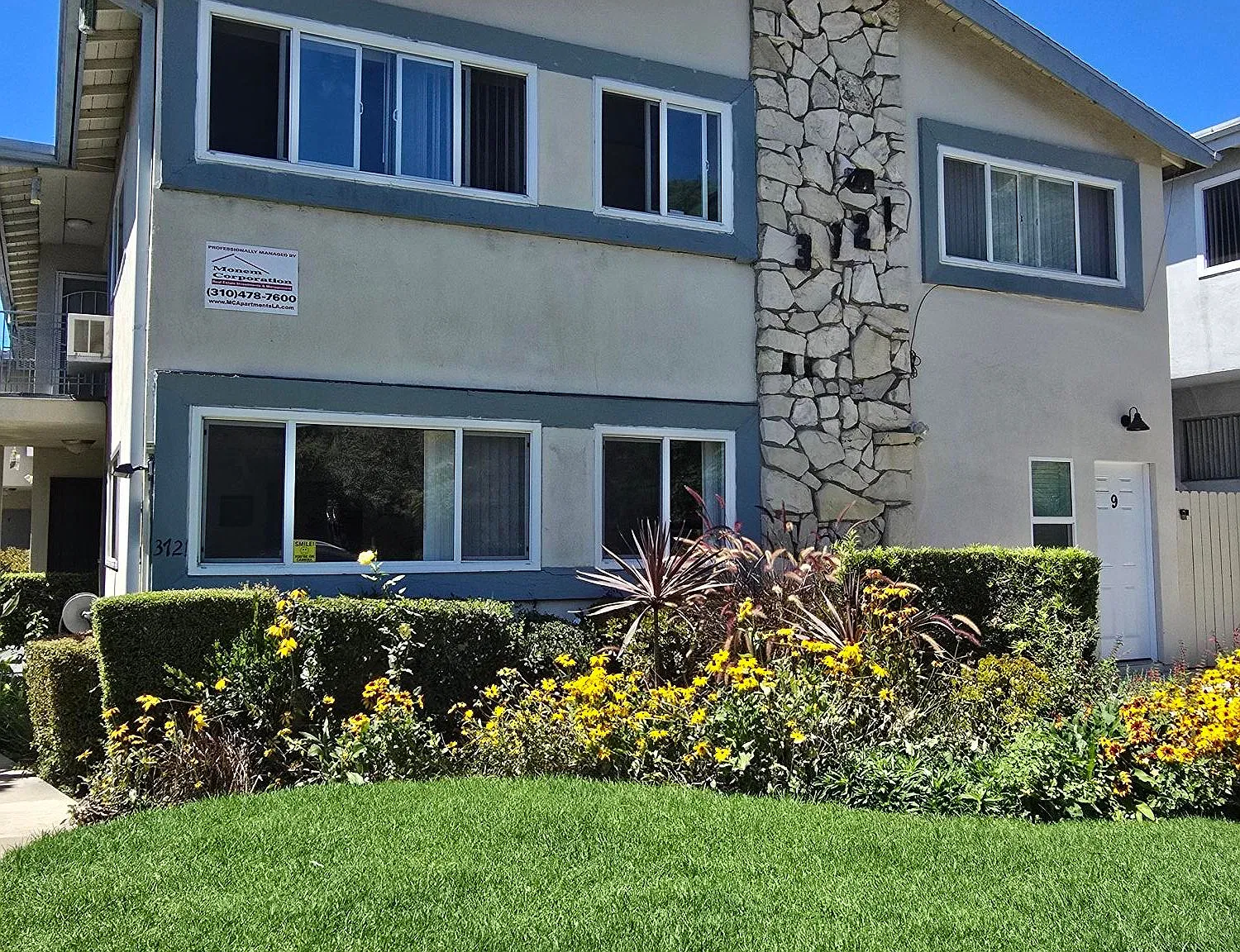 Culver City 2 Bedroom Apartment — Photo 1