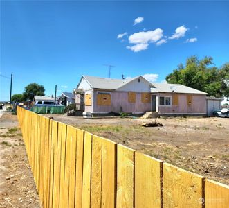 9840 NE Olympic Drive, Moses Lake, WA, 98837