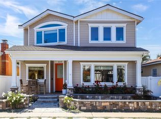 215 16th St, Seal Beach, CA 90740