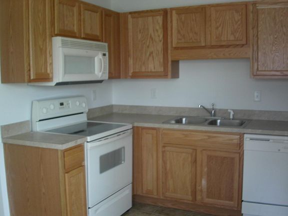 2nd image of 502 Parsley Ct