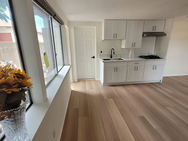 3403 Van Wig Ave #2 — Photo 2