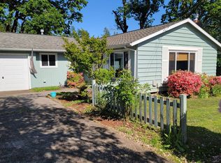 915 Cornell Ave, Gladstone, OR 97027