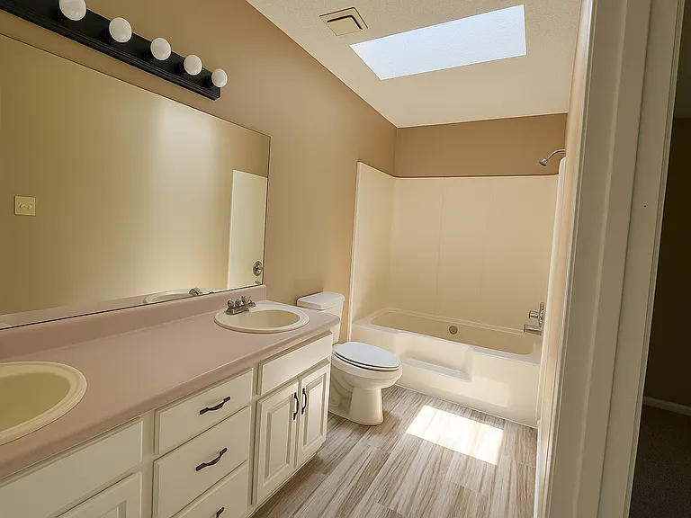 2763 Hunters Ct — Photo 16