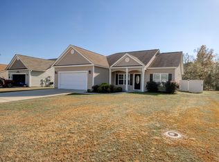 253 Maple Oak Dr, Conway, SC 29526