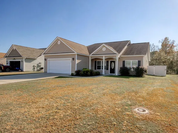 253 Maple Oak Dr, Conway, SC 29526