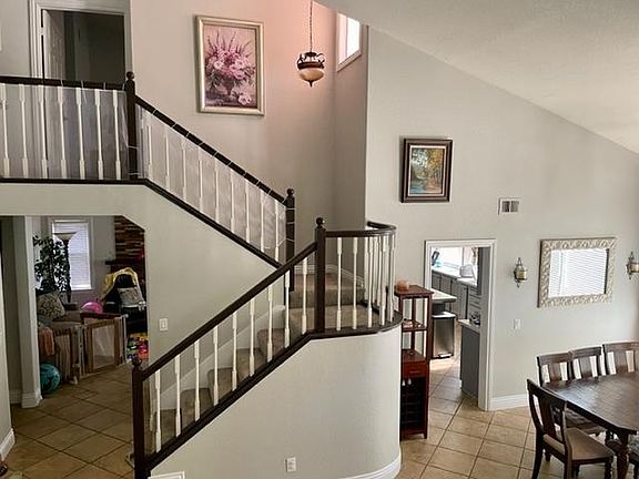 5th image of 2720 Camellia Ct
