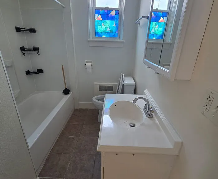 704 Poplar St #105 — Photo 7