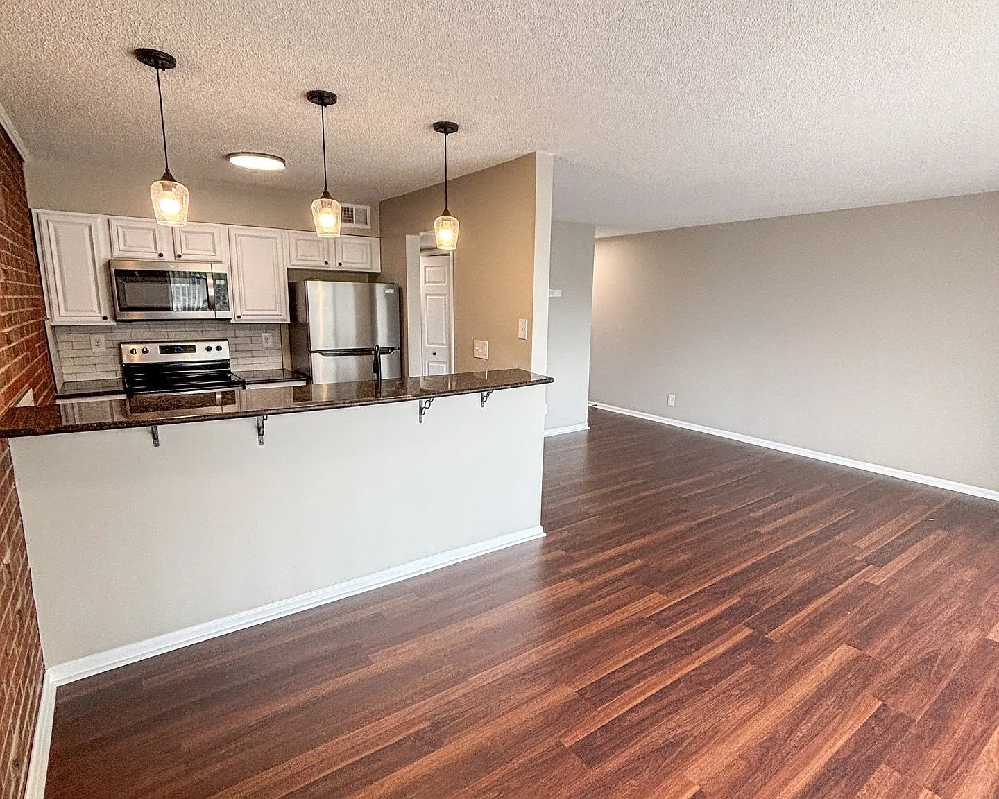 Belleview Apartments — Photo 4