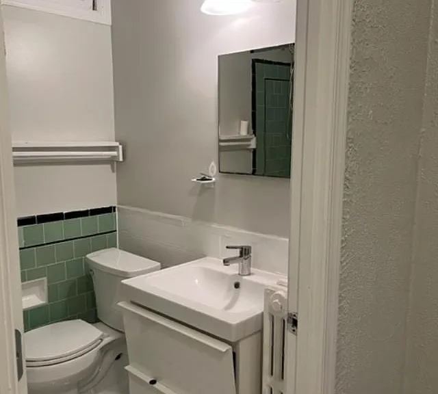 1645 V St SE #1 — Photo 6