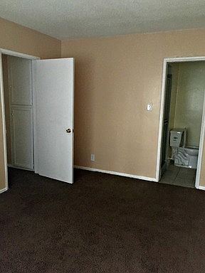 3rd image of 4535 Santo Tomas Dr APT 4