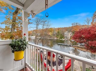 207 Squaw Trl, Hopatcong Boro, NJ 07821