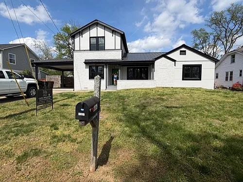 1307 Newman Ave Photo 1