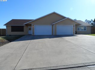 151 Kylee St, Roseburg, OR 97471