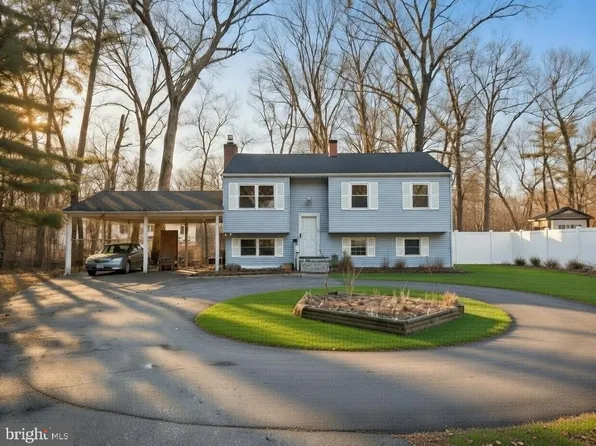 613 A St, Pasadena, MD 21122