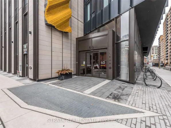 60 Shuter St, Toronto, ON