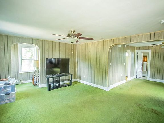 4th image of 29 N Quinsigamond Ave