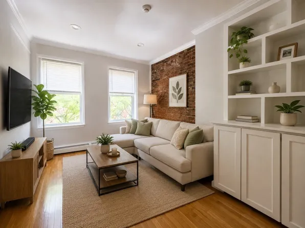 61 Phillips St APT 3, Boston, MA 02114