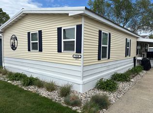 7320 White Swan Ln, Ludington, MI 49431