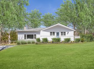 62 Hillside Dr E, Sag Harbor, NY 11963