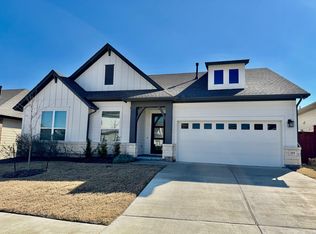 144 Twistleaf Dr, Buda, TX 78610