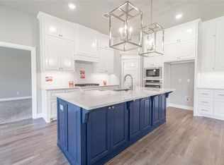 12529 SW 30th St, Yukon, OK 73099