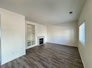 7422 S Mobile St, Aurora, CO 80016