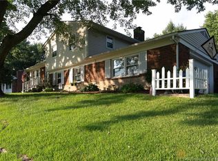 213 Creek Rd, Jeffersonville, IN 47130