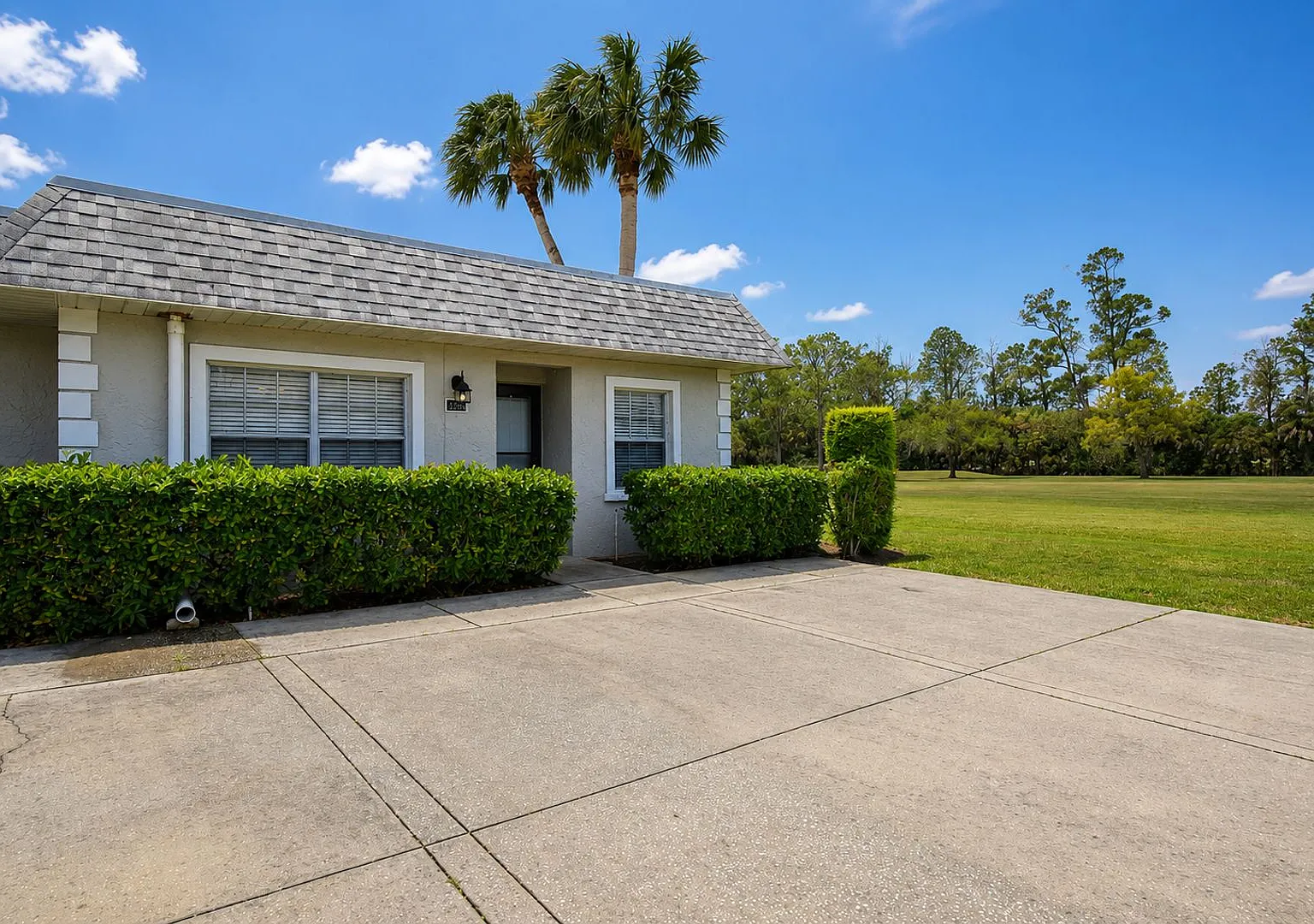 3683 Trophy Blvd, New Port Richey, Fl 34655 — Photo 2