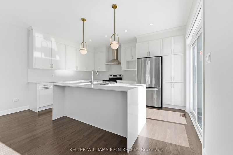 Ottawa House for rent - 4 Bedrooms — photo 10