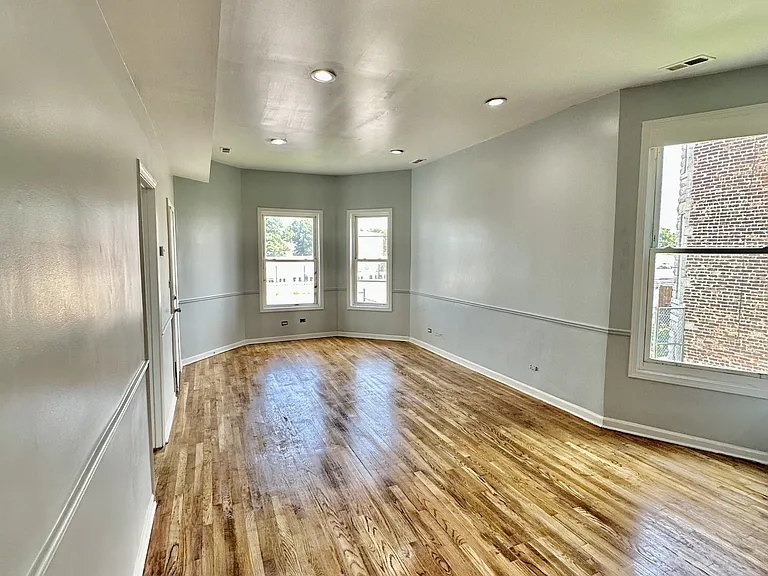 5518 S Wells St — Photo 12