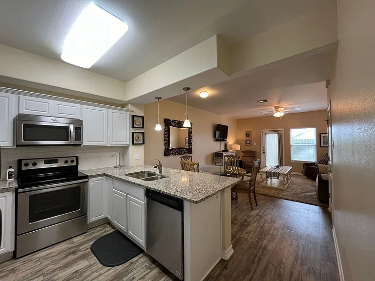 15128 Dory Dr — Photo 19
