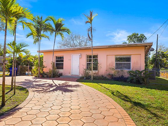 2nd image of 5838 Harding Street