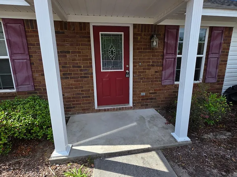 326 Browning Dr — Photo 1
