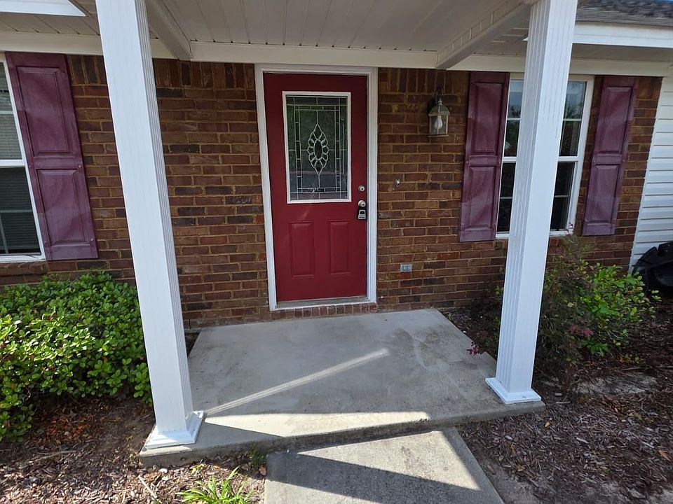 1st image of 326 Browning Dr