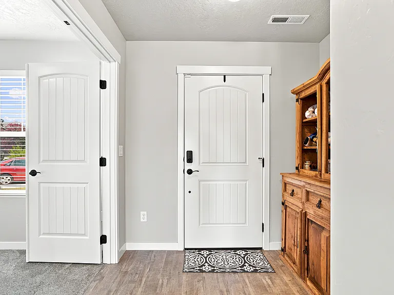7673 E Brigade Dr — Photo 6