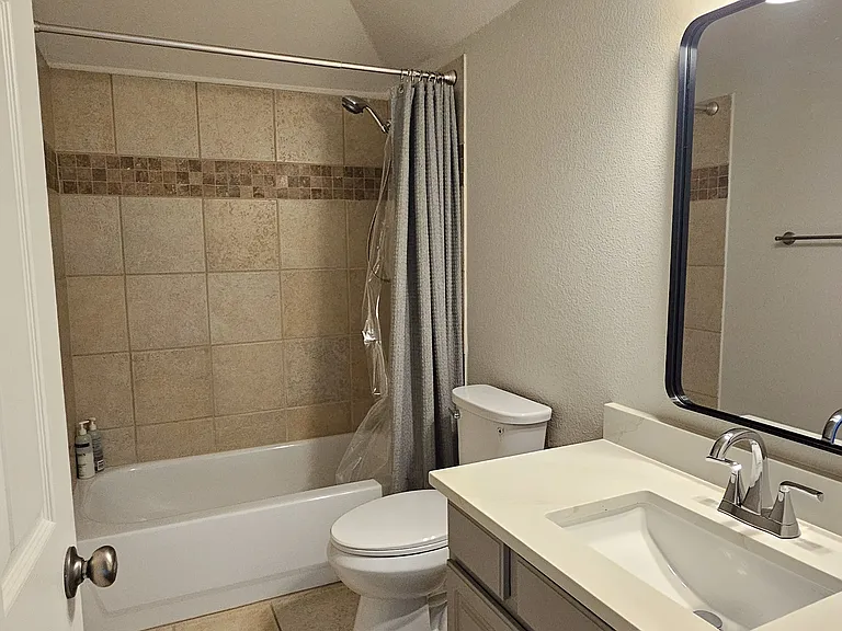 1201 Bradford Trace Dr — Photo 36
