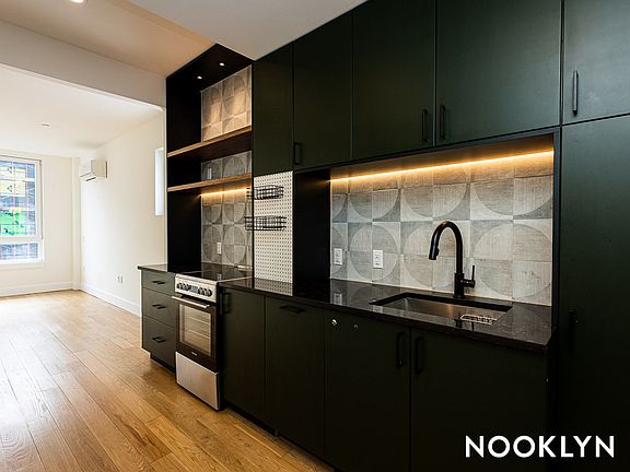 3rd image of 1052 Greene Ave #526