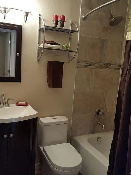 340 San Juan Dr #D — Photo 5