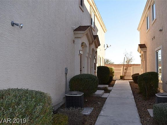 2nd image of 9342 Straw Hays St Unit 101