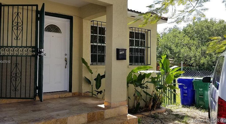 1st image of 3248 Bird Ave