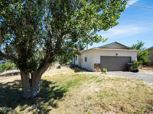 1442 Topaz Ln, Gardnerville, NV 89460