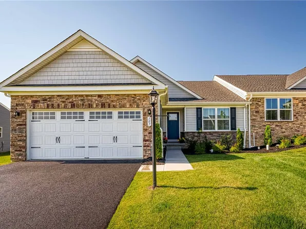 107 Jessica Ct, Beaver Falls, PA 15010