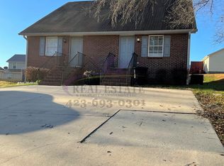 1210 Village Way NE, Cleveland, TN 37312