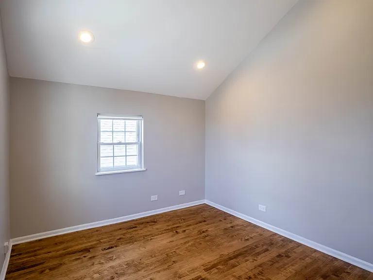1063 N Wood St #PENTHOUSE — Photo 29